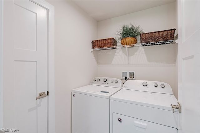 23558 Daisey Drive, Columbia Station, OH 44028