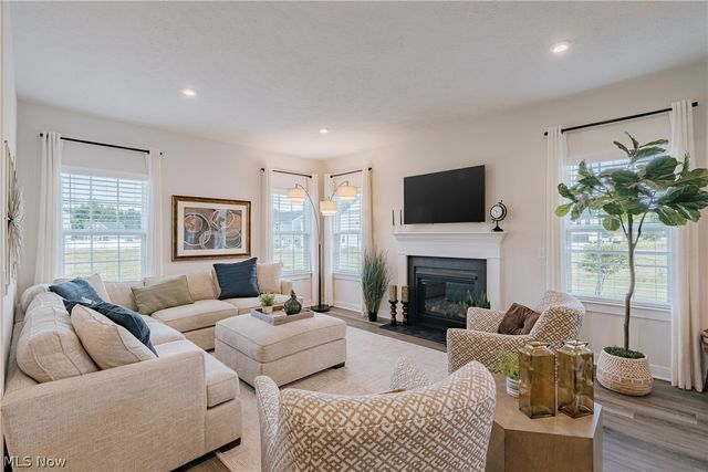 23558 Daisey Drive, Columbia Station, OH 44028