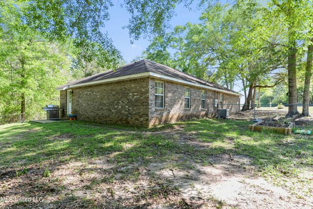 22807 Alamosa Drive, Moss Point, MS 39562