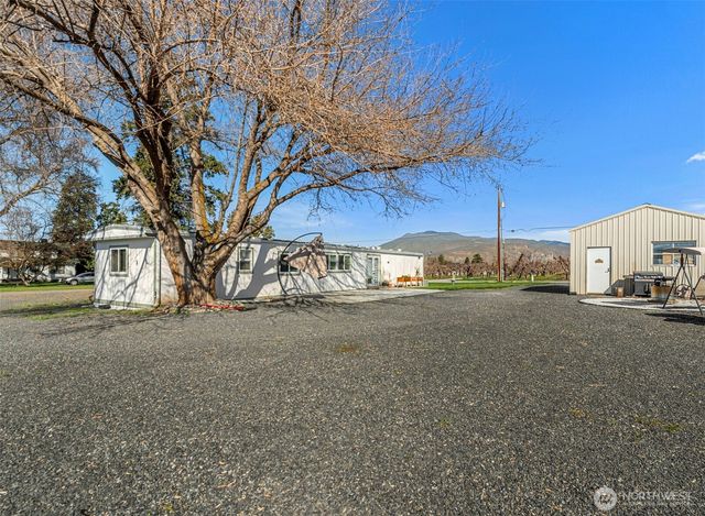 420 30th Street NW, East Wenatchee, WA 98802