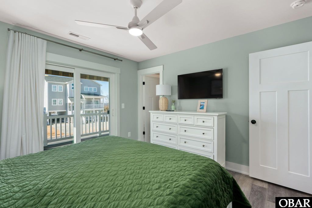 Image 18 of property listing at 985 Cruz Bay Court Lot 66, Corolla, NC 27927