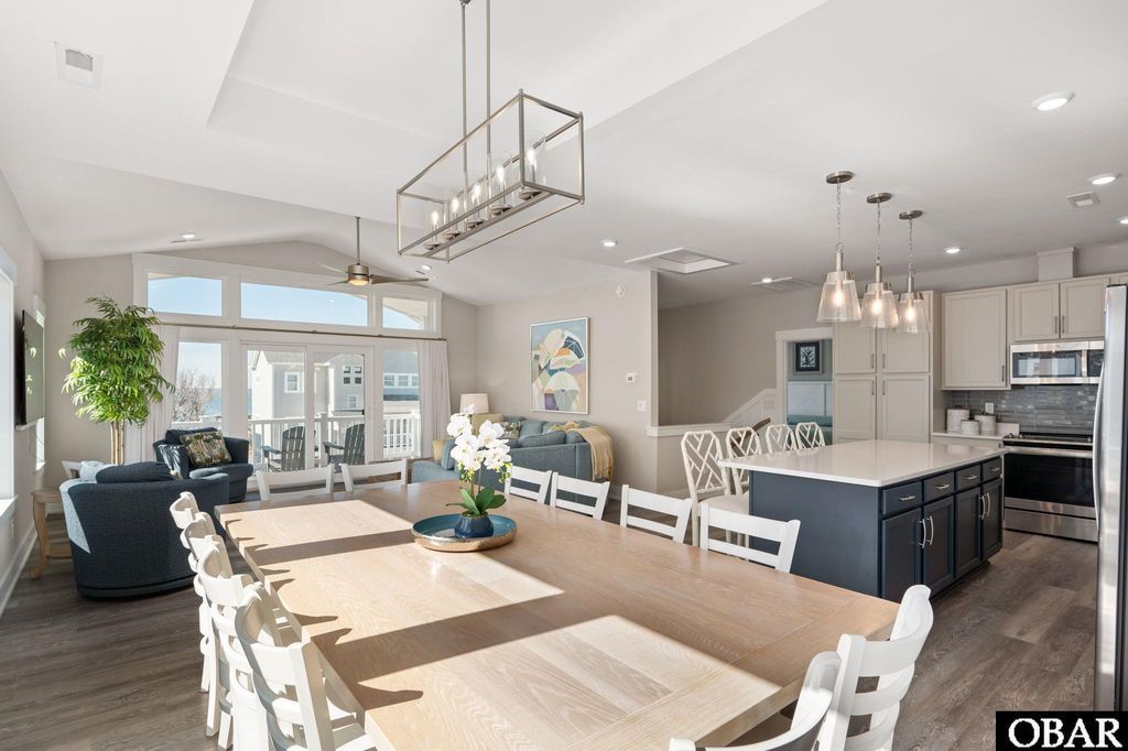 Image 5 of property listing at 985 Cruz Bay Court Lot 66, Corolla, NC 27927