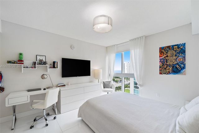 300 Sunny Isles Blvd 4-1501, Sunny Isles Beach, FL 33160