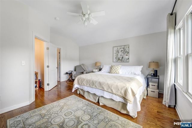 22 Center Street, Midland Park, NJ 07432