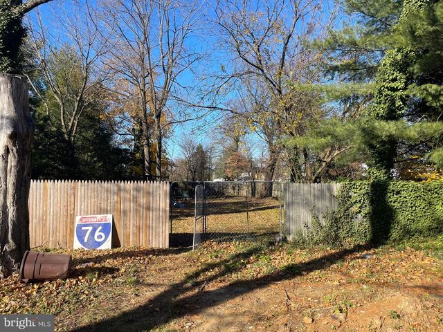 368 PITMAN AVE, Pitman, NJ 08071