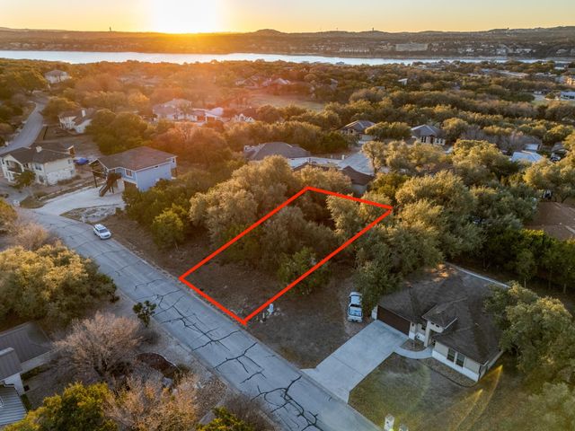 18813 Kelly DR, Lago Vista, TX 78645