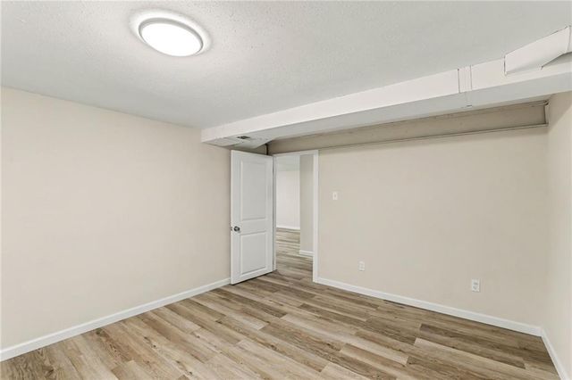 821 NE Cedar Street, Lee's Summit, MO 64086