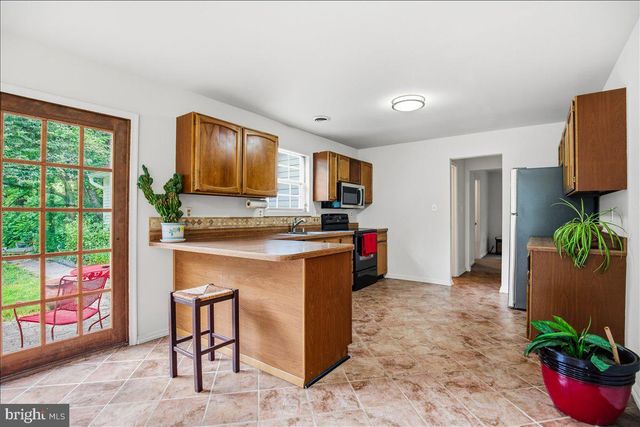 6405 DANT DR, Owings, MD 20736