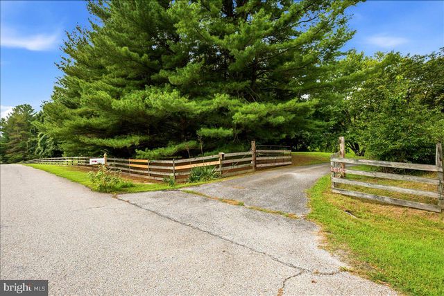 6405 DANT DR, Owings, MD 20736