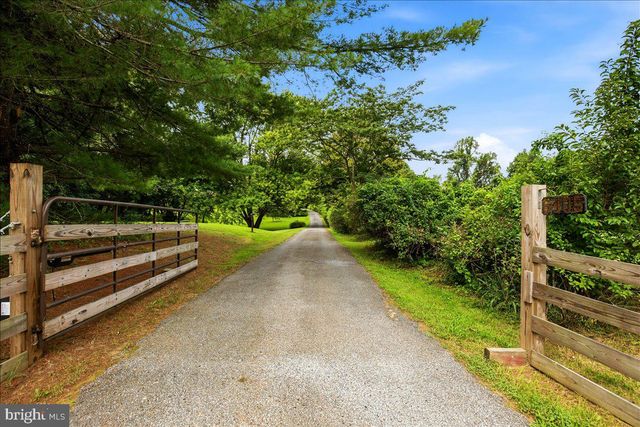 6405 DANT DR, Owings, MD 20736