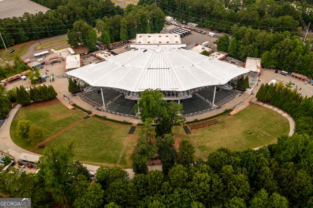 126 Brindle Lane, Alpharetta, GA 30009