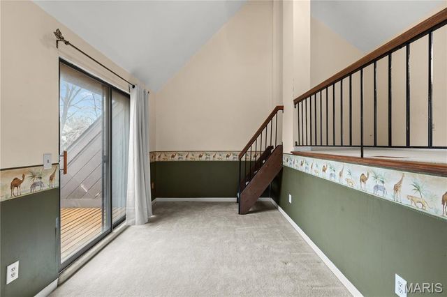 913 Maison Ladue Drive, St Louis, MO 63141