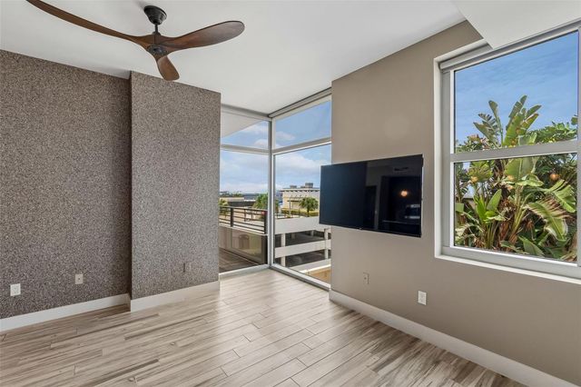 1120 E KENNEDY BOULEVARD W 1030, Tampa, FL 33602
