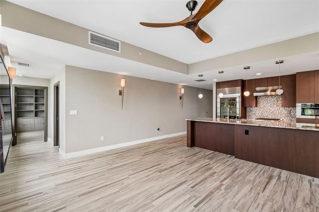 1120 E KENNEDY BOULEVARD W 1030, Tampa, FL 33602