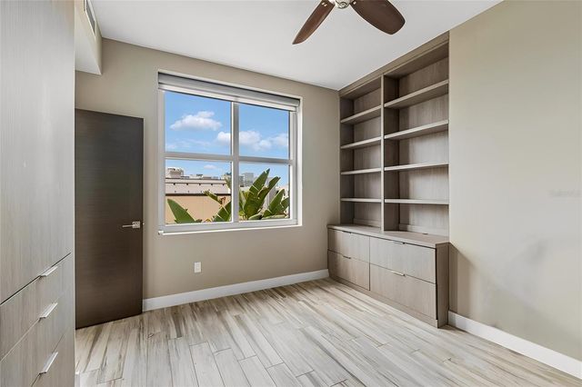 1120 E KENNEDY BOULEVARD W 1030, Tampa, FL 33602