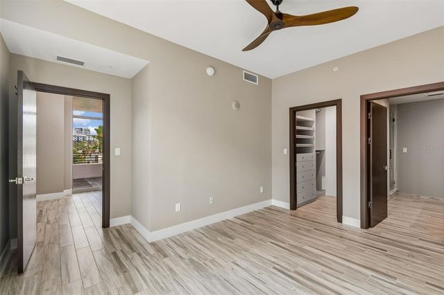 1120 E KENNEDY BOULEVARD W 1030, Tampa, FL 33602
