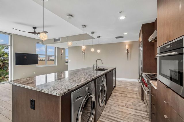 1120 E KENNEDY BOULEVARD W 1030, Tampa, FL 33602