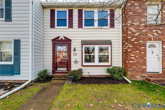 749 Sturgis Dr, Chesterfield, VA 23236