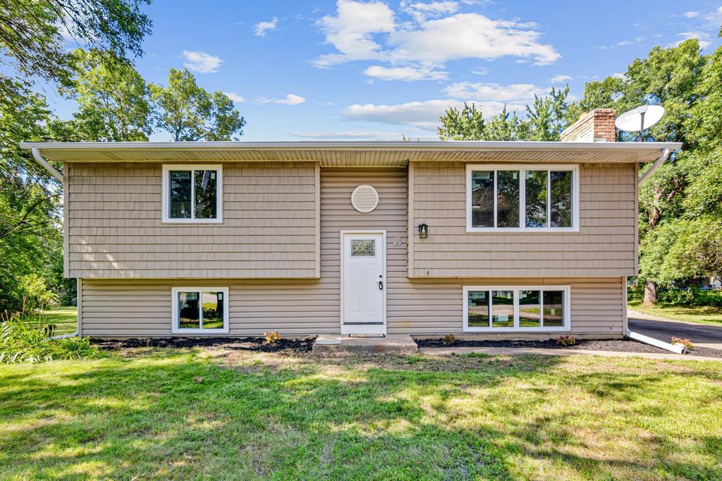 15520 95th Circle NE, Otsego, MN 55330