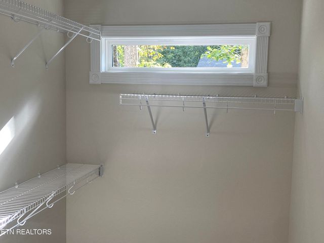 233 Albemarle Circle, Fairfield Glade, TN 38558