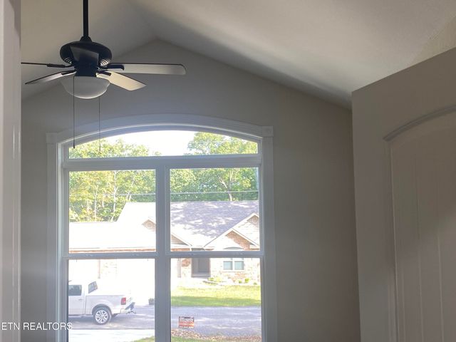 233 Albemarle Circle, Fairfield Glade, TN 38558