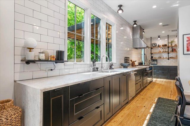1306 Clifford Ave, Austin, TX 78702