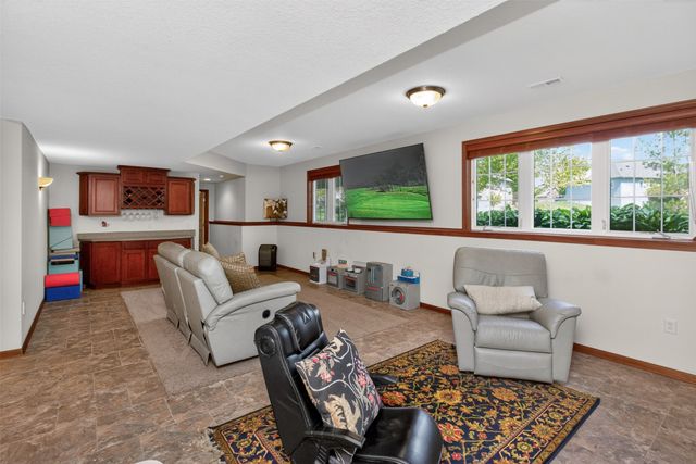 522 NE Georgetown Boulevard, Ankeny, IA 50021