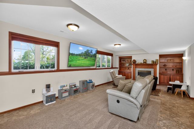 522 NE Georgetown Boulevard, Ankeny, IA 50021