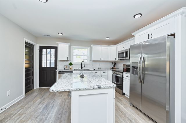 146 N Trigg Ave Unit 120, Gallatin, TN 37066