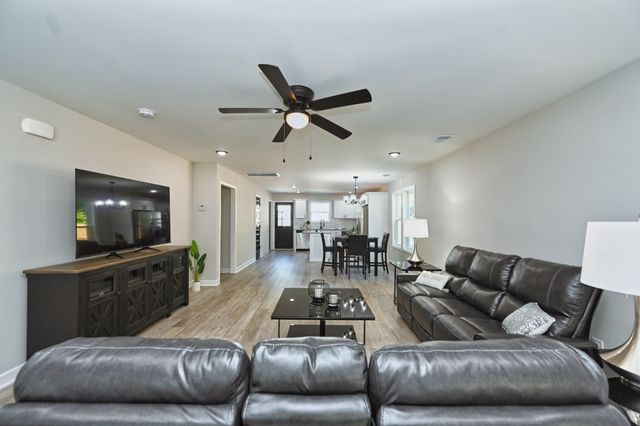 146 N Trigg Ave Unit 120, Gallatin, TN 37066