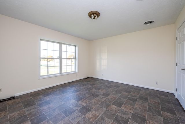 301 N Grant Street, Galien, MI 49113