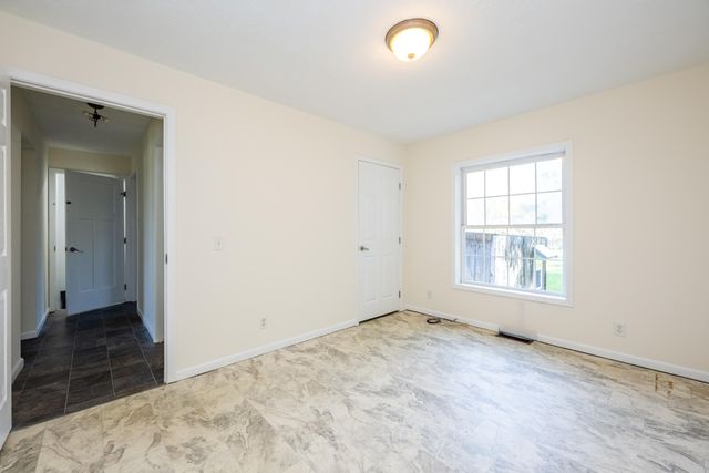 301 N Grant Street, Galien, MI 49113