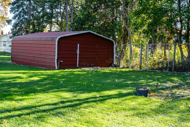 301 N Grant Street, Galien, MI 49113