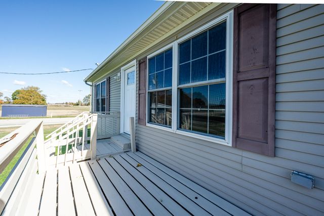 301 N Grant Street, Galien, MI 49113