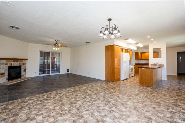 301 N Grant Street, Galien, MI 49113