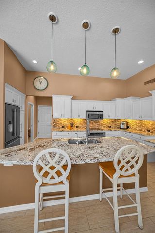 5287 KERNWOOD COURT, Palm Harbor, FL 34685