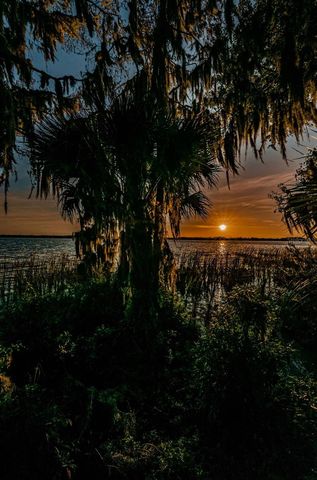 5287 KERNWOOD COURT, Palm Harbor, FL 34685