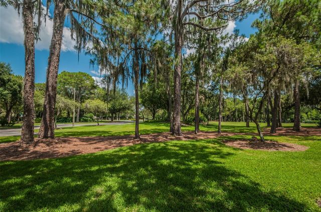 5287 KERNWOOD COURT, Palm Harbor, FL 34685