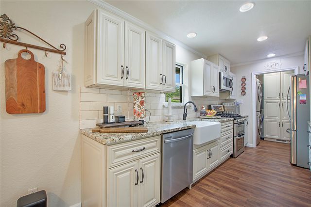 1202 Carroll Drive, Garland, TX 75041