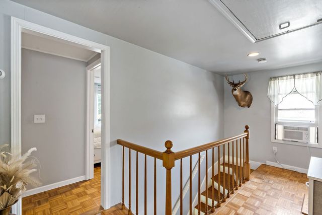 37 Platt Street, Bristol, RI 02809