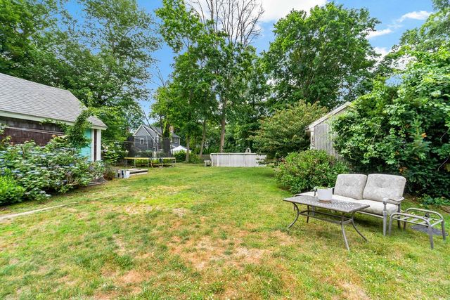 37 Platt Street, Bristol, RI 02809