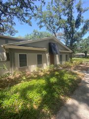 6214 DEWDROP WAY 6214, Temple Terrace, FL 33617