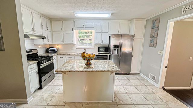 85 Hol Mar Court, Mcdonough, GA 30253