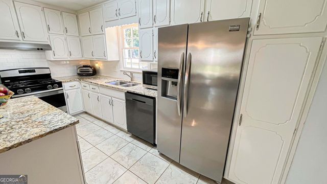 85 Hol Mar Court, Mcdonough, GA 30253