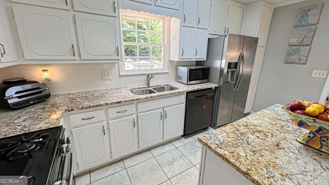 85 Hol Mar Court, Mcdonough, GA 30253