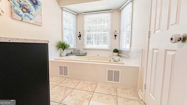 85 Hol Mar Court, Mcdonough, GA 30253