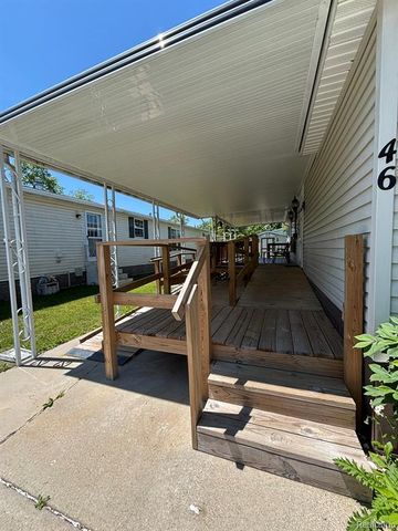 46 Bellwood, Swartz Creek, MI 48473