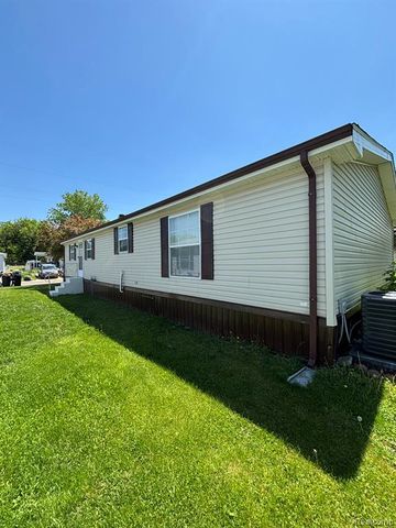 46 Bellwood, Swartz Creek, MI 48473