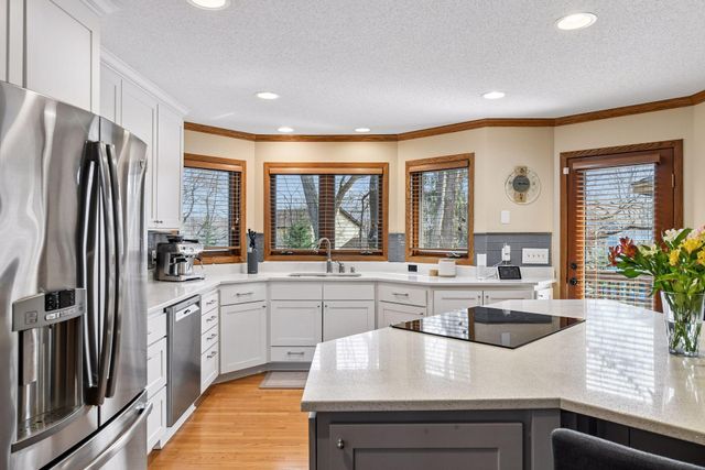 4424 Camelot Drive, Minnetonka, MN 55345