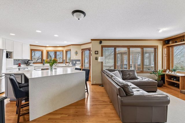 4424 Camelot Drive, Minnetonka, MN 55345